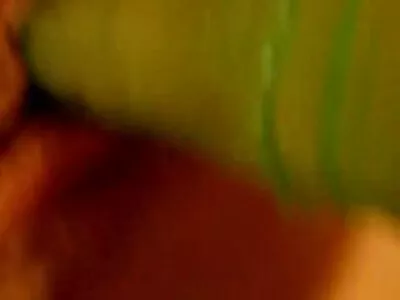 இரண்டு அழகான பதின்ம வயதினர் தங்கள் கொம்பு பேராசிரியர்